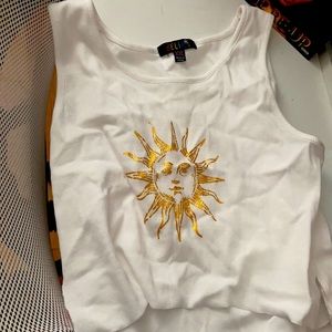 Delia*s sun top
